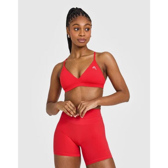 Oner Active Other - Oner Active Easy Lift Ultra Minimal V Neck Sports Bra Small Muscle Mommy Red